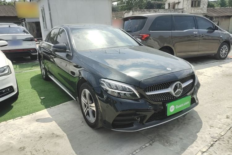 Mercedes-Benz C 260 L 2021 — 3