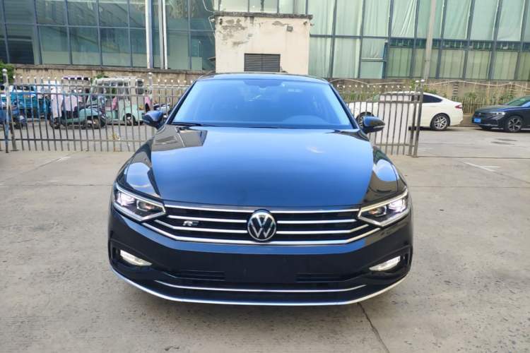 Volkswagen Magotan 2020 — 2