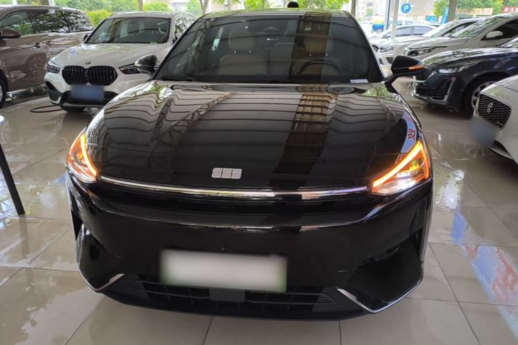 Geely Galaxy L6 2024 — 2