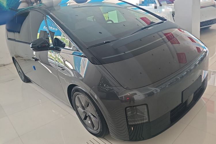Li Auto MEGA 2024 — 3