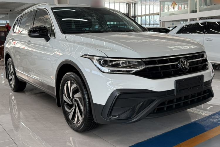 Volkswagen Tiguan L 2025 — 3