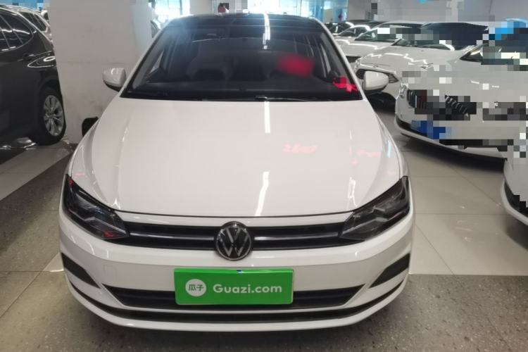 Volkswagen Polo 2019 — 2