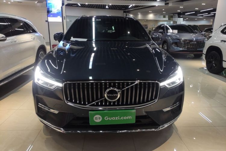 Volvo XC60 2024 — 2