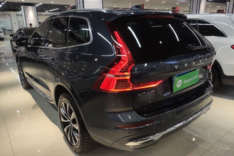 Volvo XC60 2024 — 4