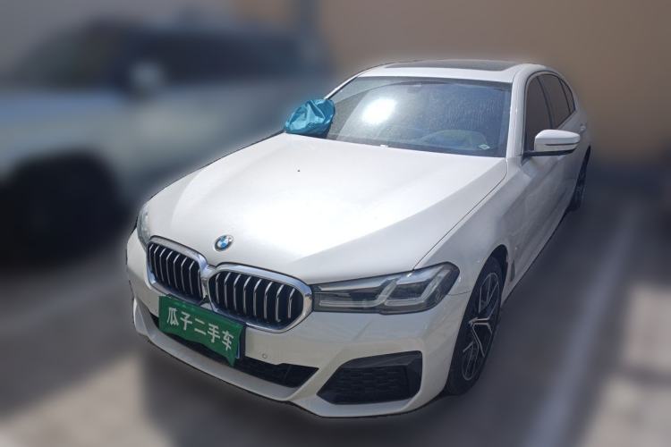 BMW 5 series 2021 — фото 1