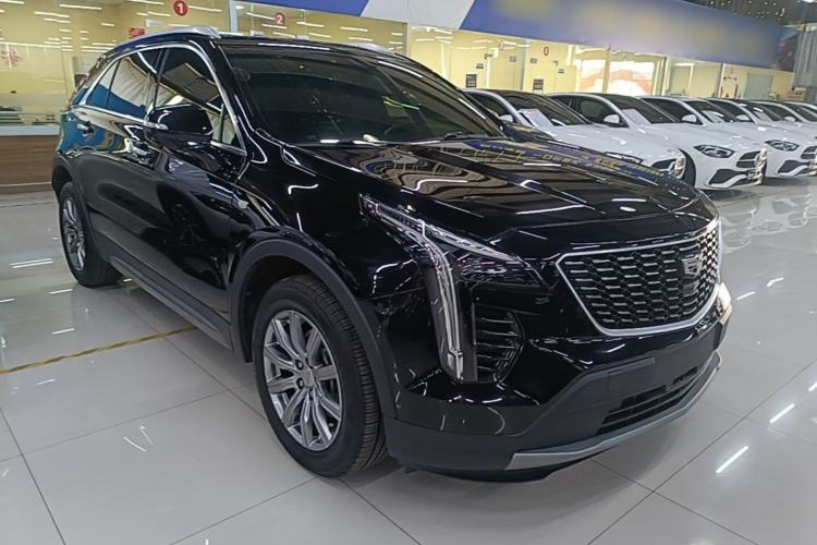 Cadillac XT4 2020 — фото 3