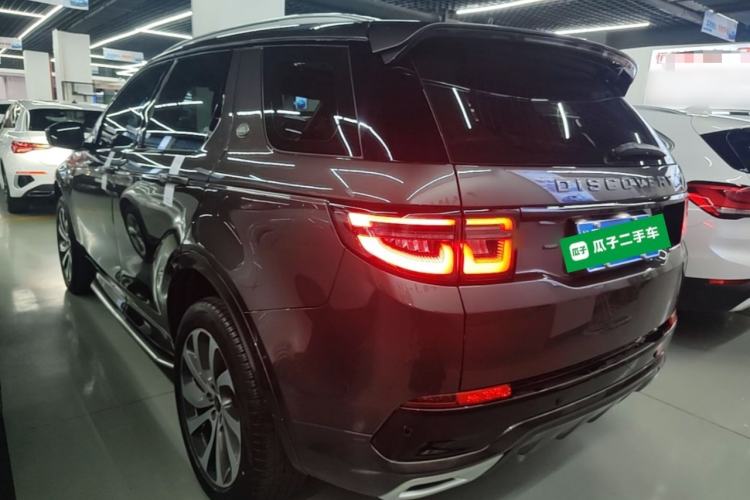 Land Rover Discovery Sport 2023 — фото 4