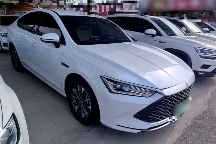 BYD Qin Plus 2023 — 3