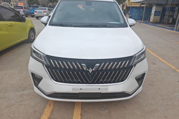 Wuling Jiachen 2022 — 2