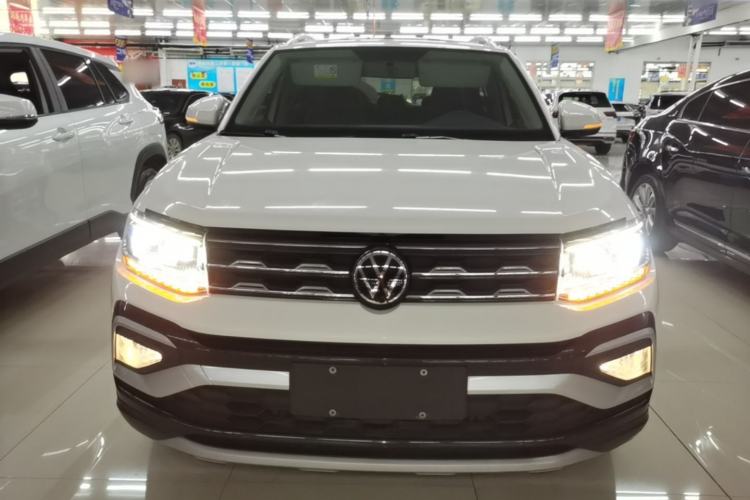 Volkswagen T-Cross 2021 — 2