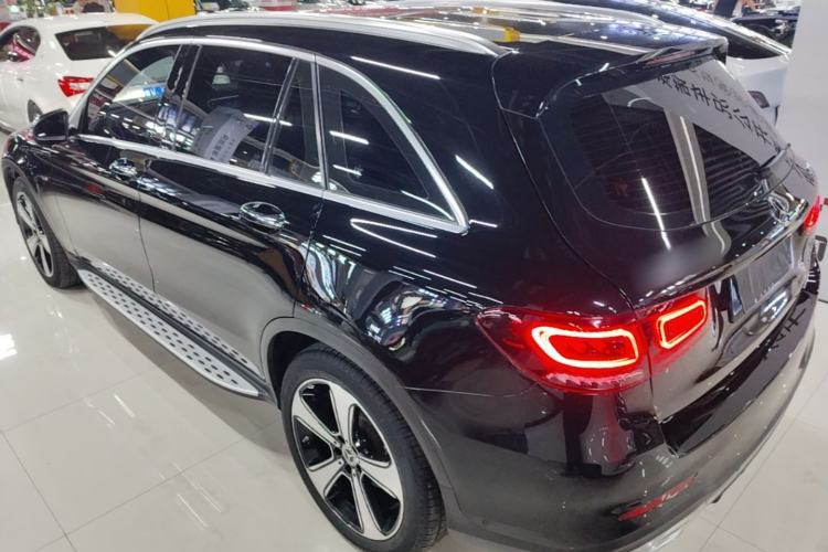 Mercedes-Benz GLC 300 L 2022 — фото 4