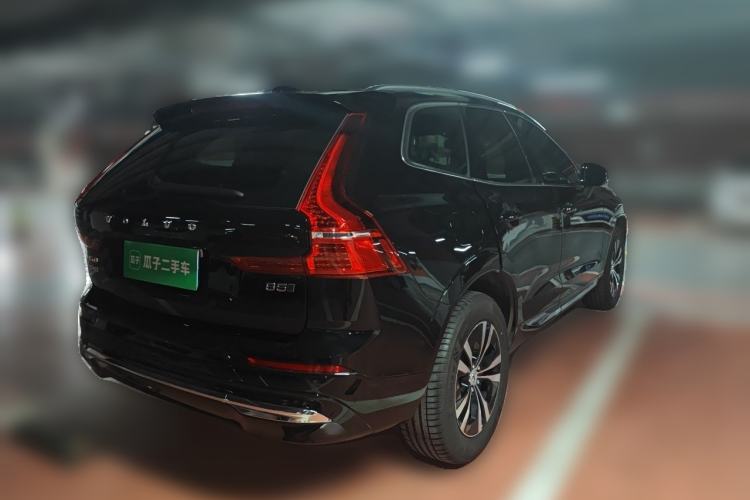 Volvo XC60 2025 — 4