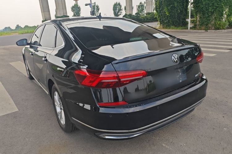 Volkswagen Passat 2021 — 4