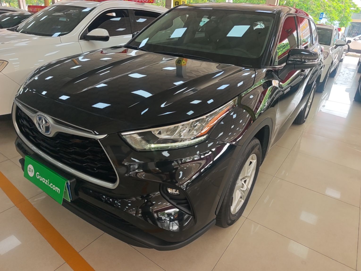Toyota highlander 2023 — фото 1