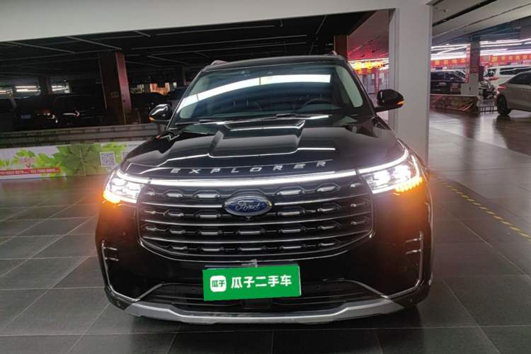 Ford Explorer 2023 — фото 2