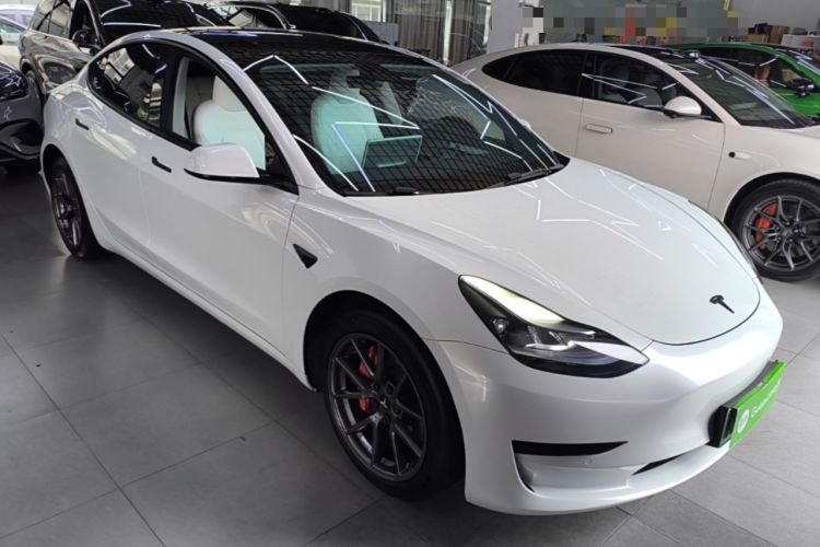 Tesla Model 3 2022 — 3