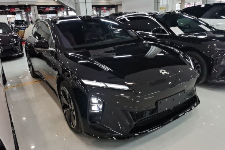 NIO ET5T 2025 — 3