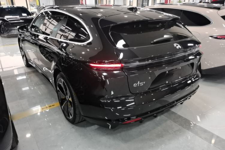 NIO ET5T 2025 — 4