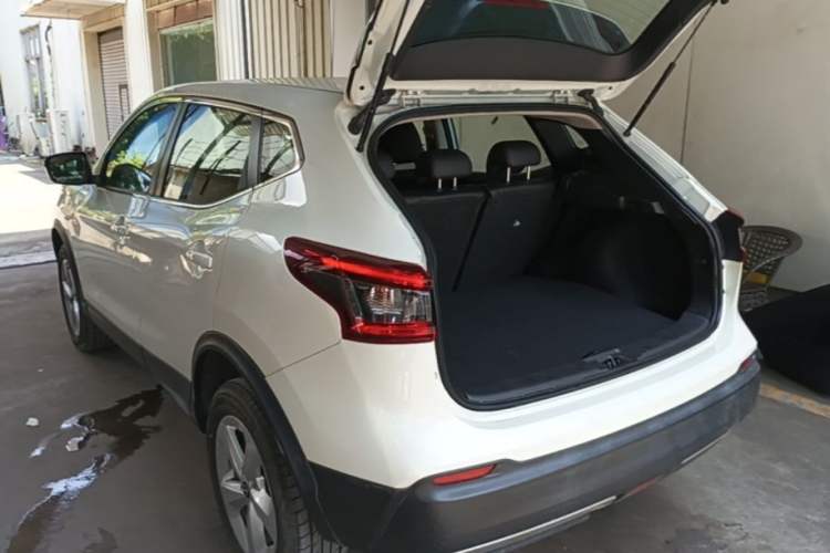 Nissan Qashqai 2023 — фото 4