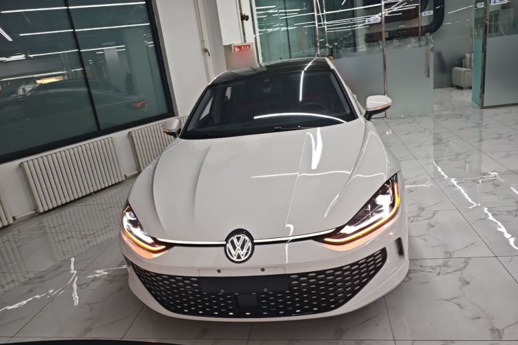Volkswagen Lamando 2023 — 2
