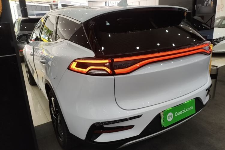 BYD Tang 2023 — 4