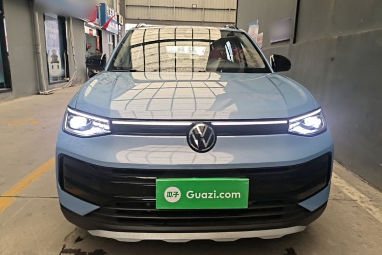 Volkswagen Tharu 2025 — 2