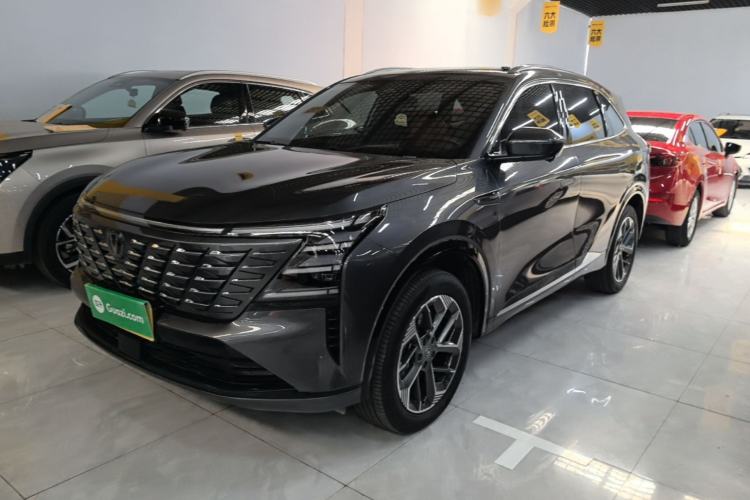 ChangAn CS75 PLUS 2025 — фото 1