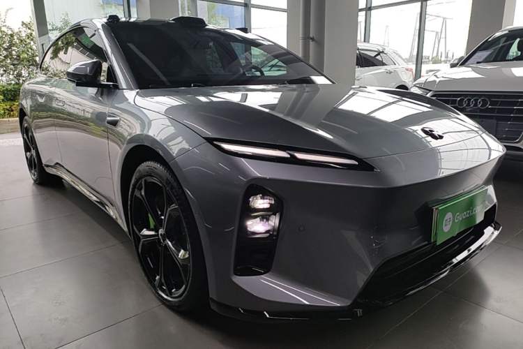 NIO ET5T 2025 — 3