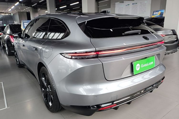 NIO ET5T 2025 — 4