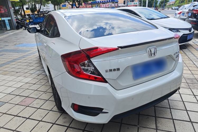 Honda Civic 2019 — 4