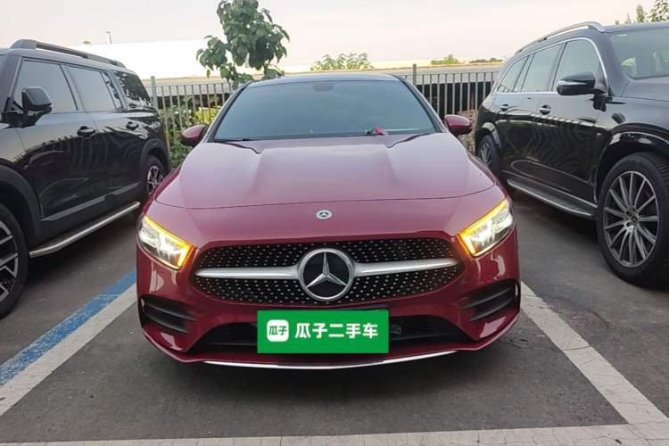 Mercedes-Benz A 200 L 2021 — фото 2