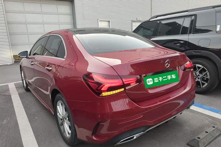 Mercedes-Benz A 200 L 2021 — фото 4