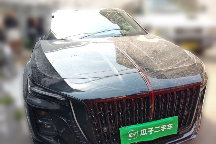 Hongqi H5 2025 — 2