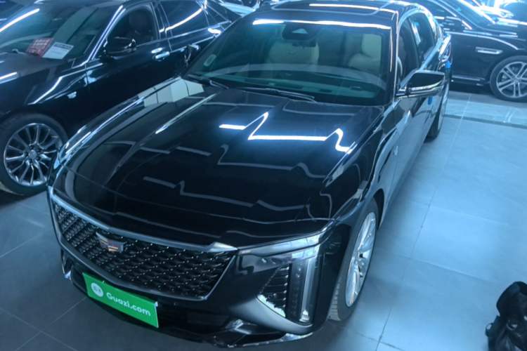 Cadillac CT6 2023 — фото 1