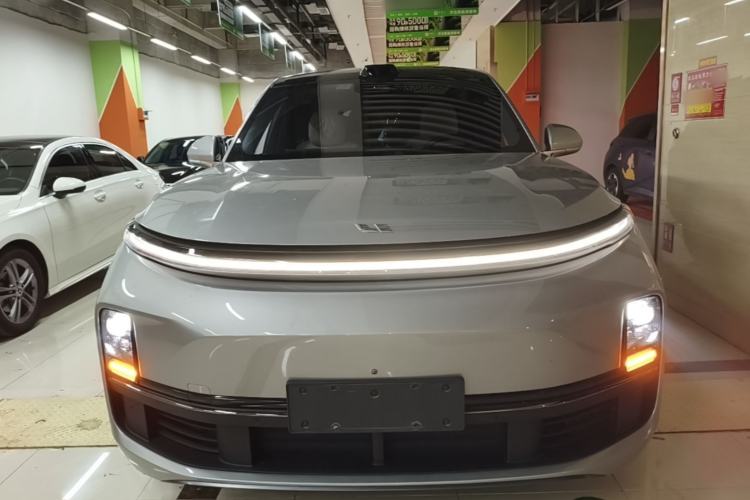 Li Auto L9 2022 — 2