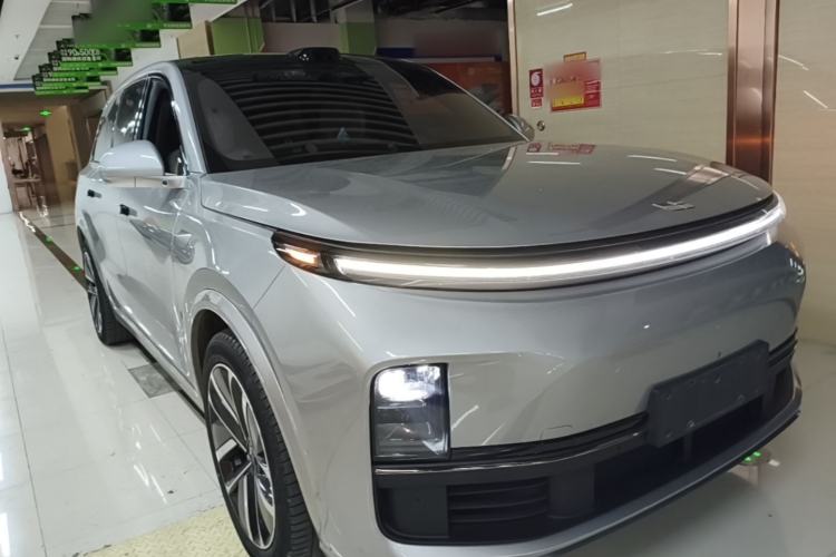 Li Auto L9 2022 — 3