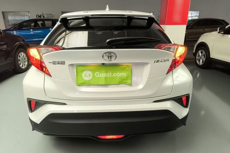 Toyota IZOA 2021 — 5