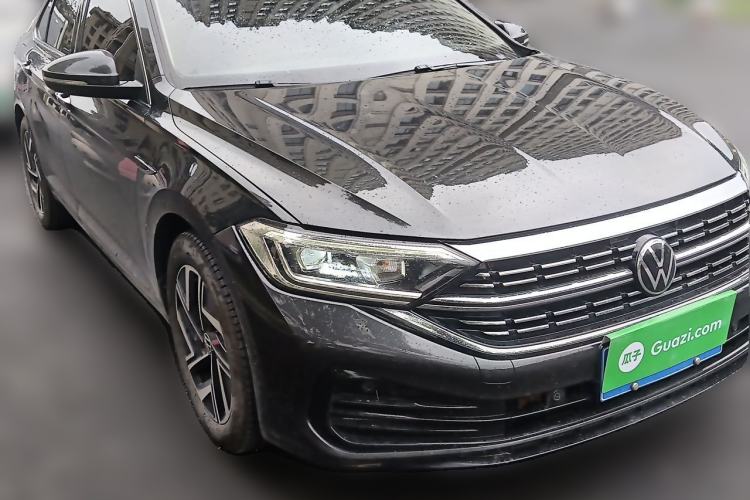 Volkswagen Sagitar 2023 — 3