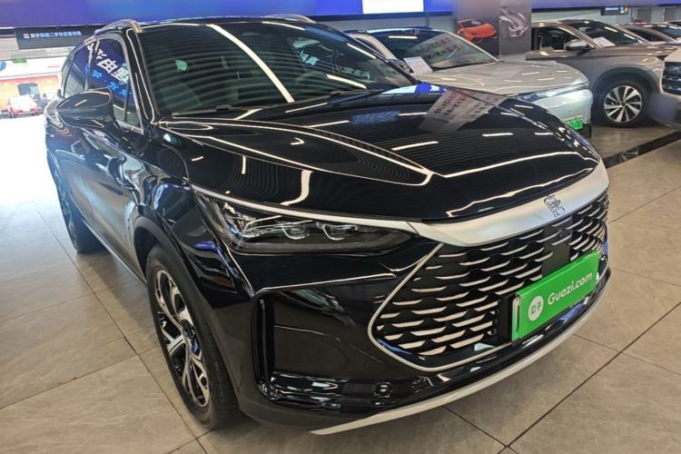 BYD Tang 2025 — 3