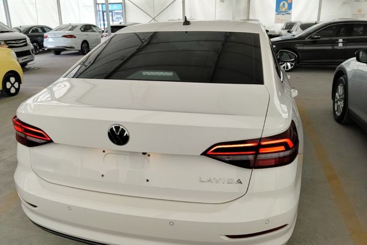 Volkswagen Lavida 2021 — фото 5
