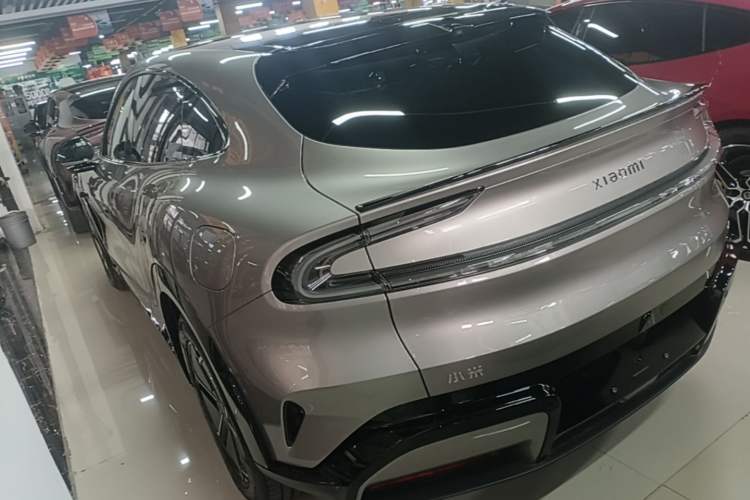 Xiaomi Auto YU7 2025 — фото 4