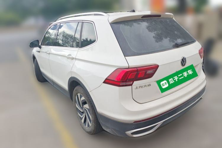Volkswagen Tiguan L 2022 — фото 4