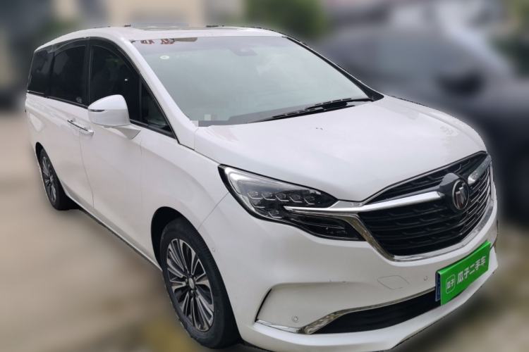 Buick GL8 2022 — 3
