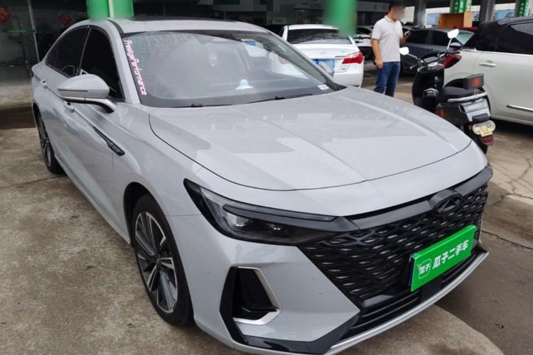 Chery Arrizo 8 2024 — 3