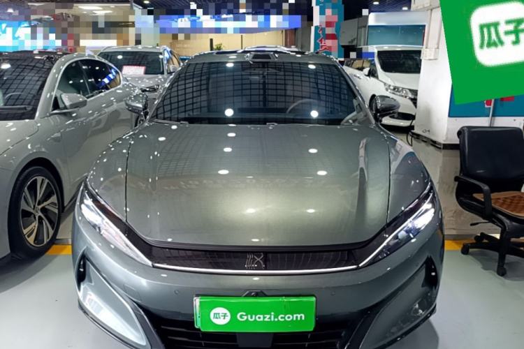 BYD Han L 2025 — 2