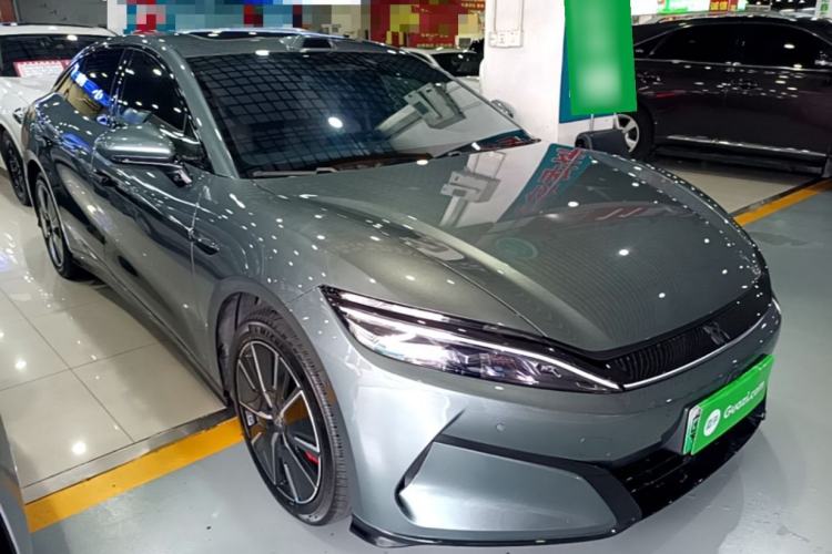 BYD Han L 2025 — 3