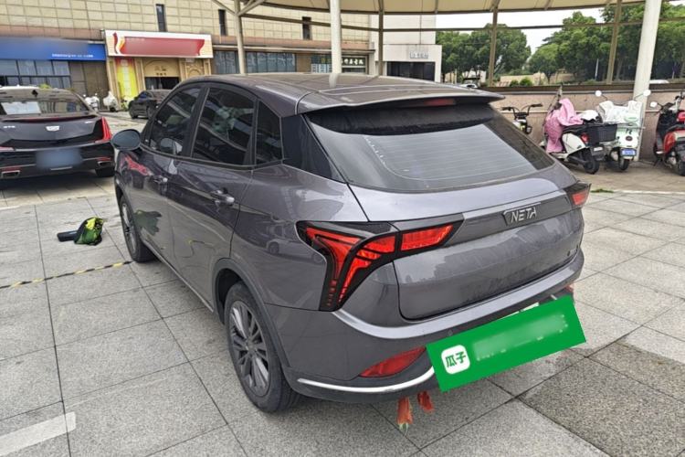 Neta V 2022 — 4
