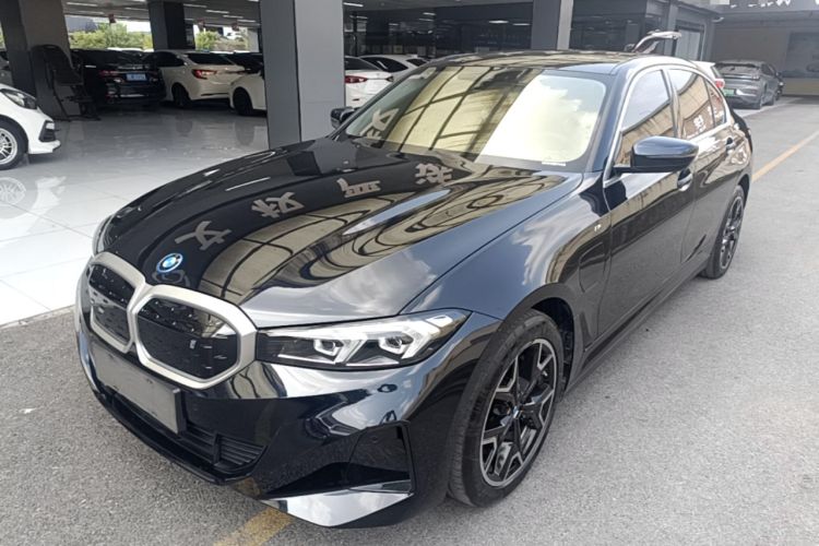 BMW i3 2022 — фото 1