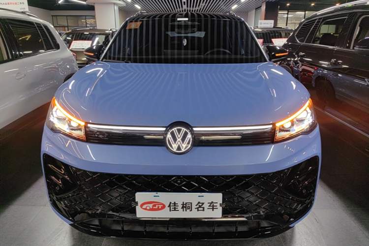 Volkswagen Tiguan L 2024 — 2
