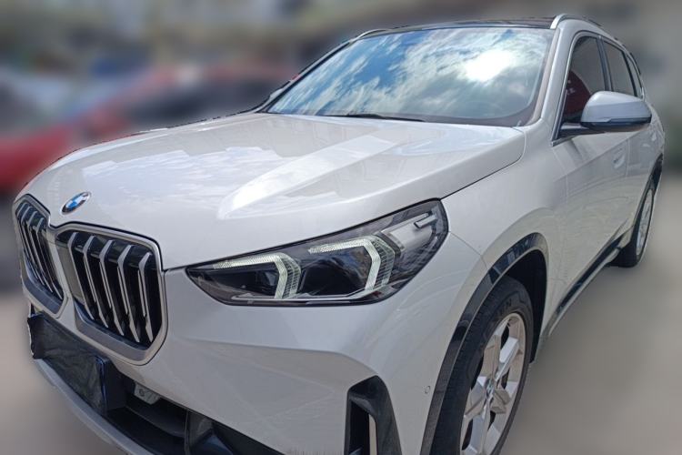 BMW X1 2023 — фото 1